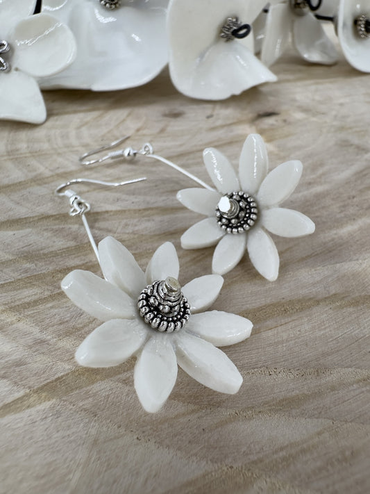 Porcelain earrings Large flower N.1
